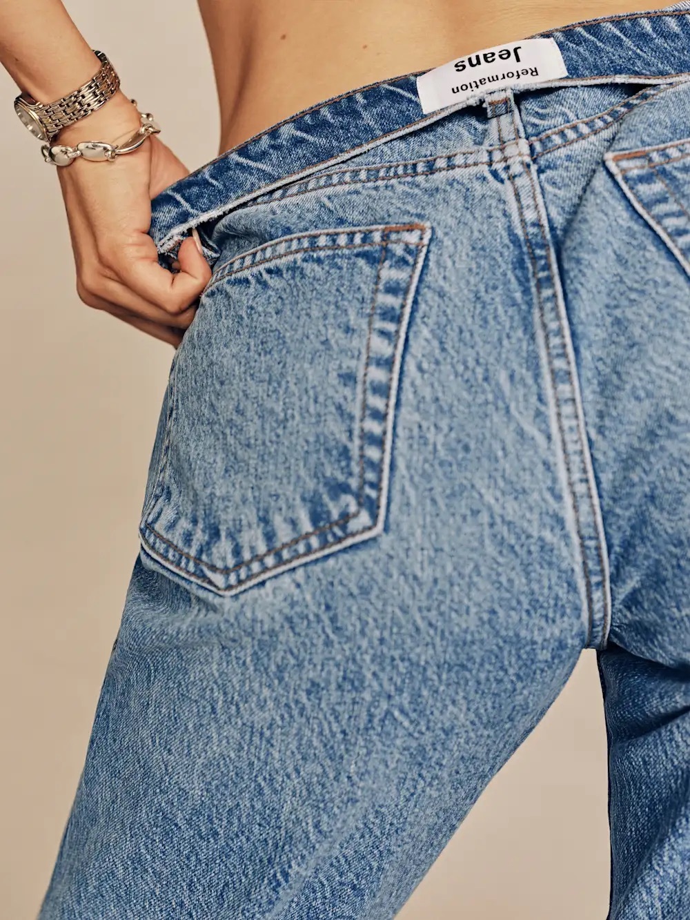 Reformation Val 90s Mid Rise Straight Jeans - Picture 3 of 8